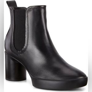ECCO Waterproof Motion 55 Chelsea Ankle Boots